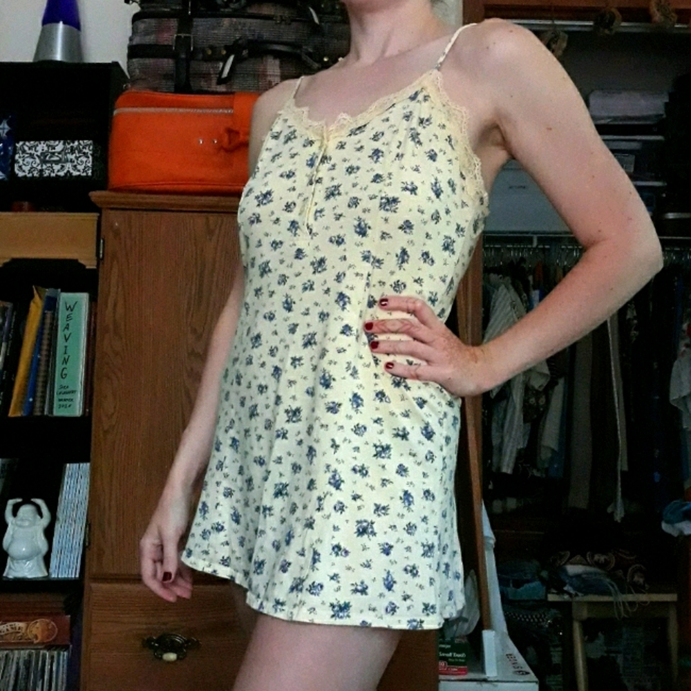 90s Victoria's Secret Slip Dress - Picture 2 of 7